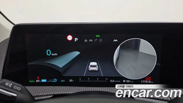 Kia EV6 2022 thumb 8