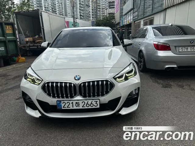 BMW 2-Series 2023 thumb 12