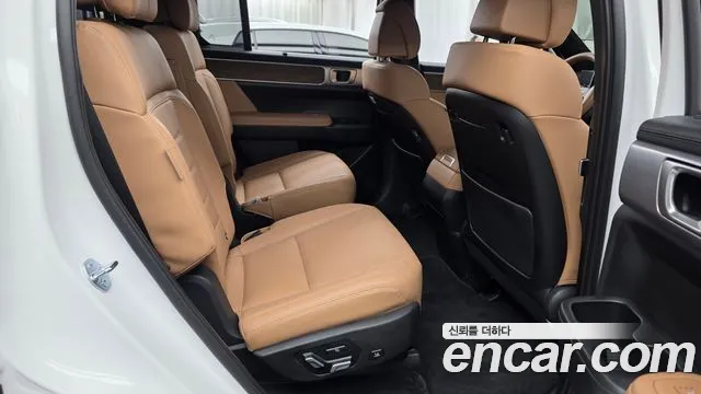 Hyundai Santa Fe 2026 thumb 10