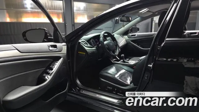 Kia K7 2014 thumb 10