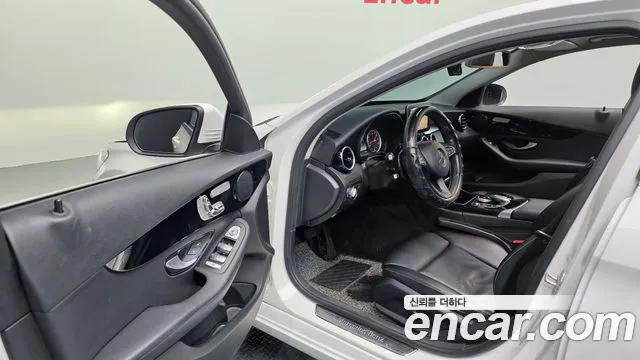 Mercedes-Benz C-Класс 2015 thumb 9