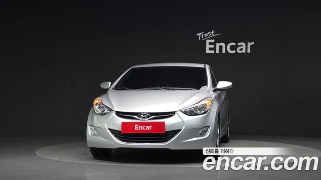 Hyundai Avante 2013 thumb 3