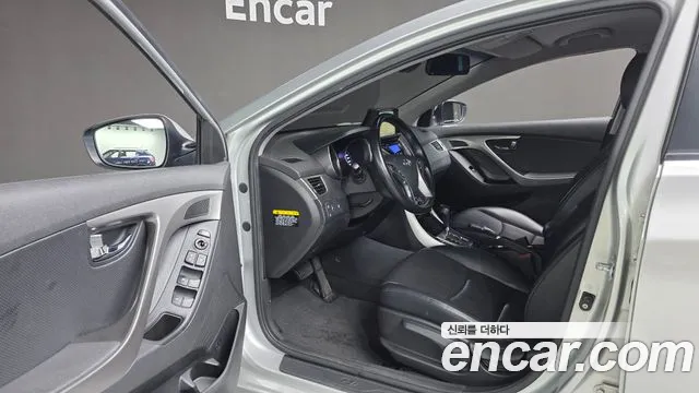 Hyundai Avante 2013 thumb 11