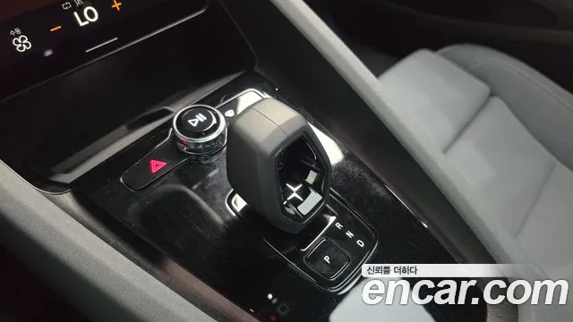 Polestar 2 2022 thumb 9