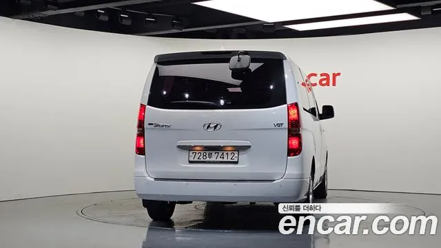 Hyundai Starex 2019 thumb 4