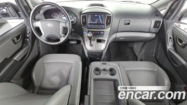 Hyundai Starex 2019 thumb 7