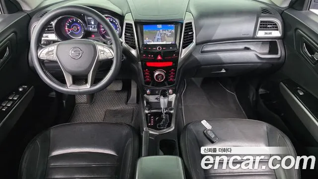 KG_Mobility_Ssangyong TIBOLI 2015 thumb 7