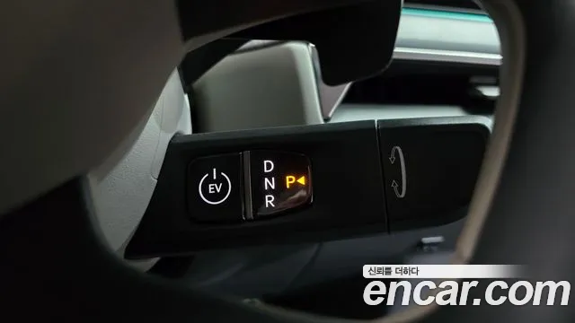 Kia EV9 2023 thumb 8
