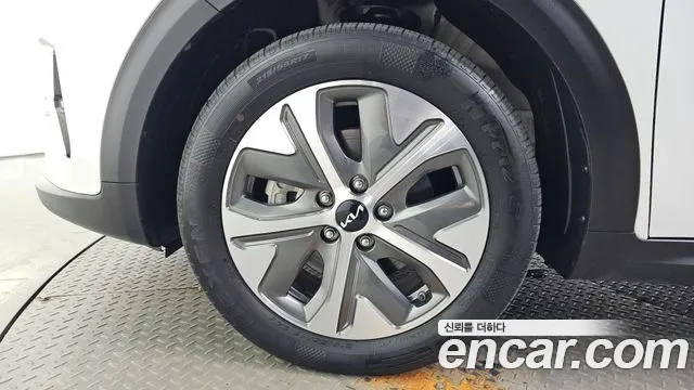 Kia Niro 2022 thumb 5