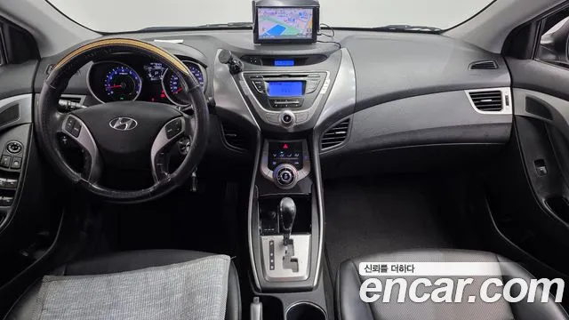 Hyundai Avante 2012 thumb 7