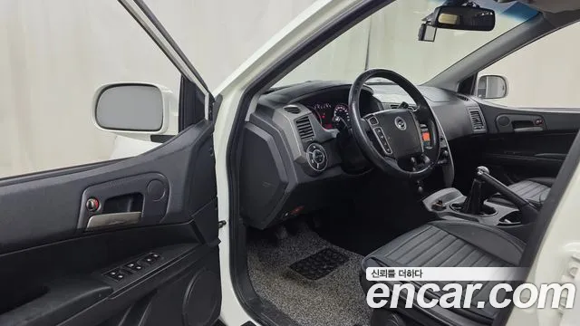 KG_Mobility_Ssangyong KORANDO 2014 thumb 9