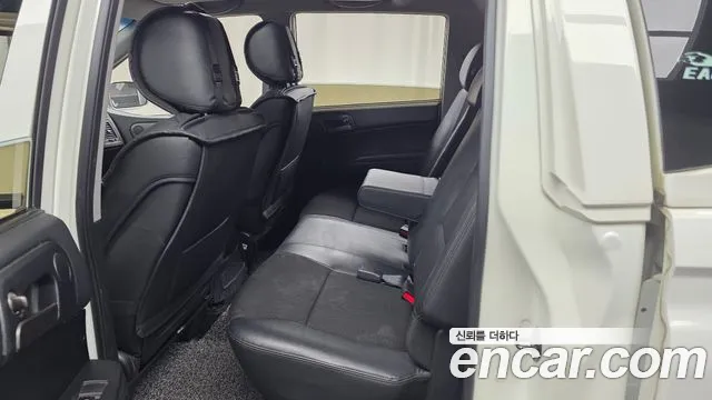 KG_Mobility_Ssangyong KORANDO 2014 thumb 11