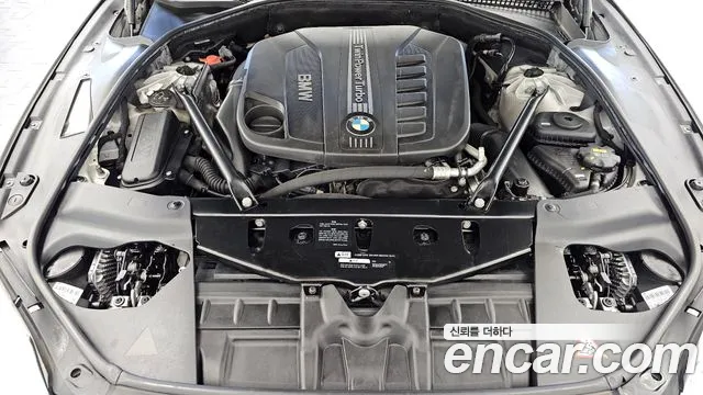 BMW 6-Series 2016 thumb 6
