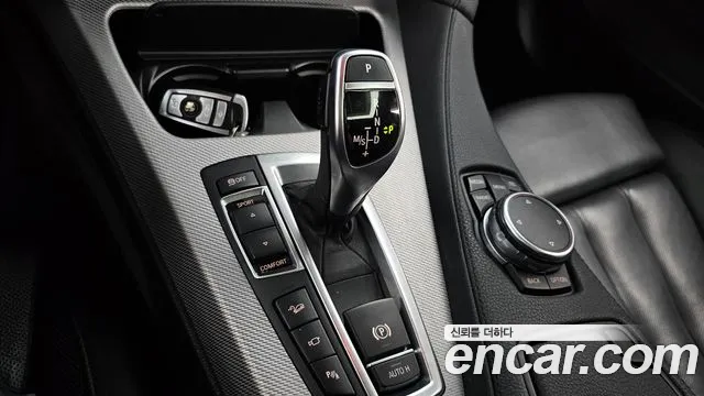 BMW 6-Series 2016 thumb 9