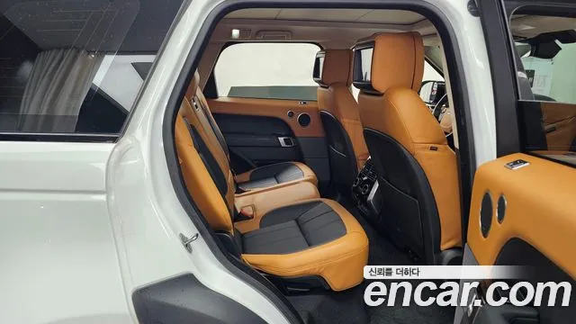 Land Rover Range Rover Sport 2021 thumb 11