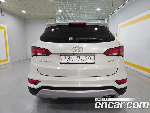 Hyundai Santa Fe 2015 thumb 4