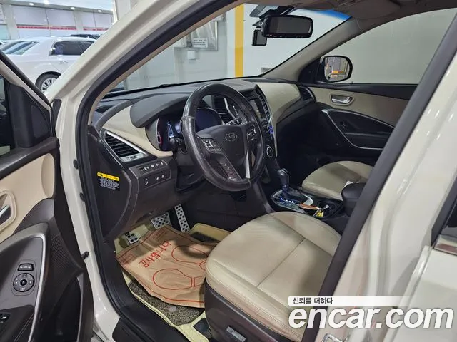 Hyundai Santa Fe 2015 thumb 6