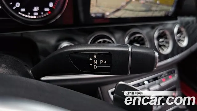 Mercedes-Benz E-Класс 2018 thumb 9