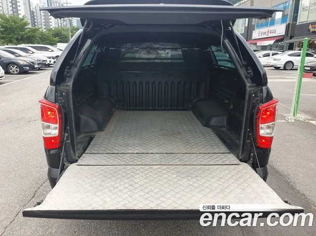 KG_Mobility_Ssangyong Rexton 2019 thumb 8