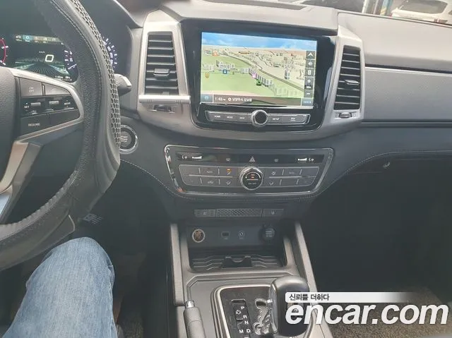KG_Mobility_Ssangyong Rexton 2019 thumb 10