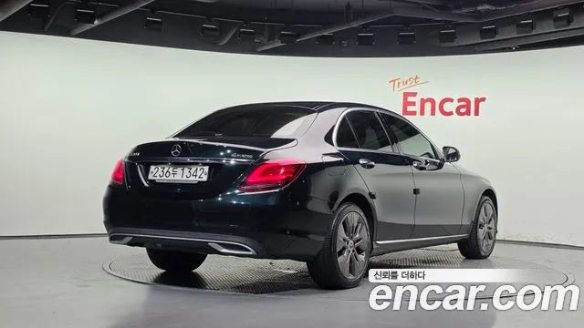 Mercedes-Benz C-Класс 2019 thumb 2