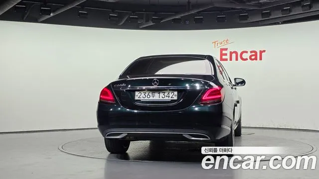 Mercedes-Benz C-Класс 2019 thumb 4