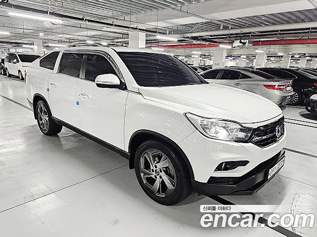 KG_Mobility_Ssangyong Rexton 2018 thumb 4