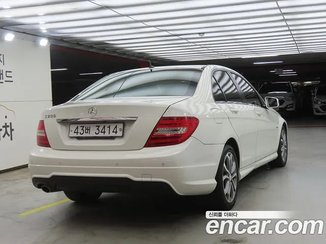 Mercedes-Benz C-Класс 2012 thumb 4