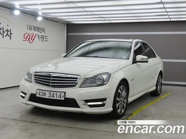 Mercedes-Benz C-Класс 2012 thumb 12
