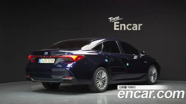 Toyota Avalon 2021 thumb 2