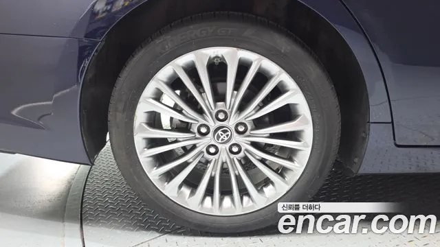 Toyota Avalon 2021 thumb 5