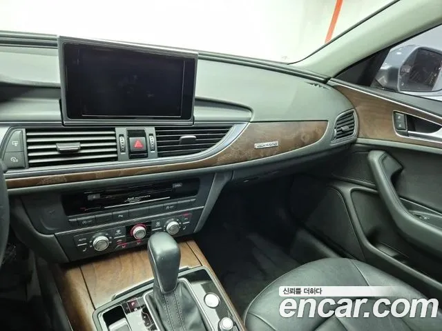 Audi A6 2015 thumb 8