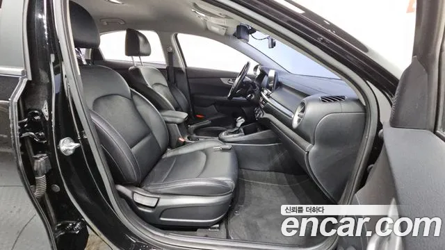 Kia K3 2018 thumb 12