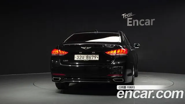 Genesis G80 2017 thumb 3