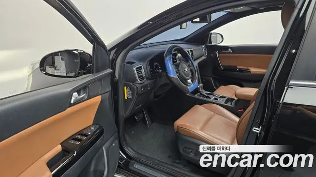 Kia Sportage 2016 thumb 10