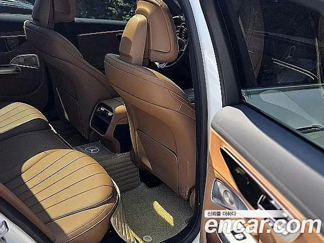 Mercedes-Benz E-Класс 2024 thumb 10