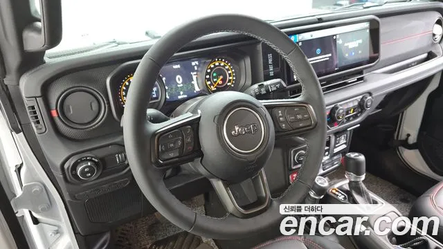 Jeep Wrangler 2025 thumb 11