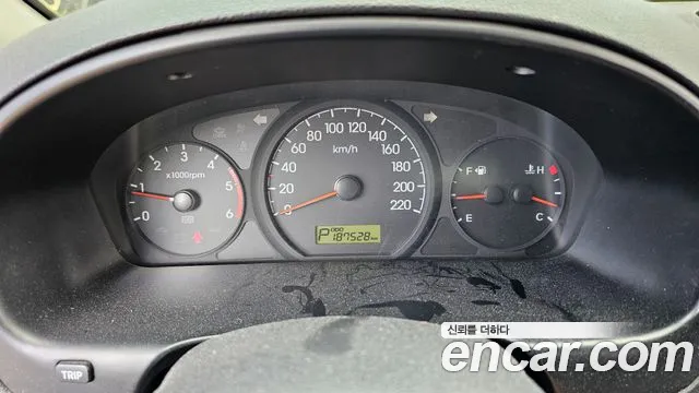 Hyundai Starex 2011 thumb 8