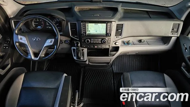 Hyundai Staria 2019 thumb 7