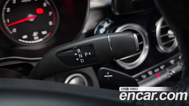 Mercedes-Benz GLC 2019 thumb 9