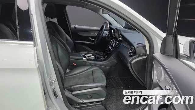 Mercedes-Benz GLC 2019 thumb 11