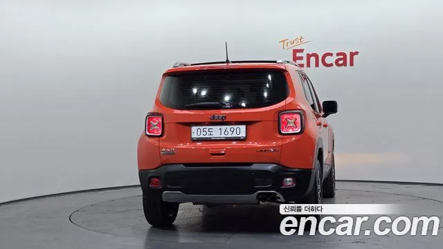 Jeep Renegade 2018 thumb 4