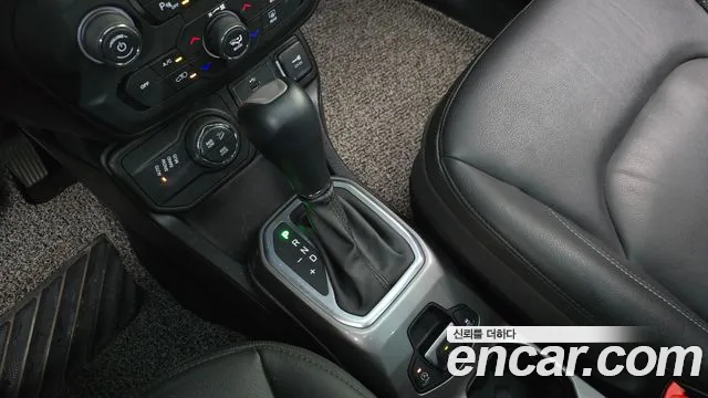 Jeep Renegade 2018 thumb 9