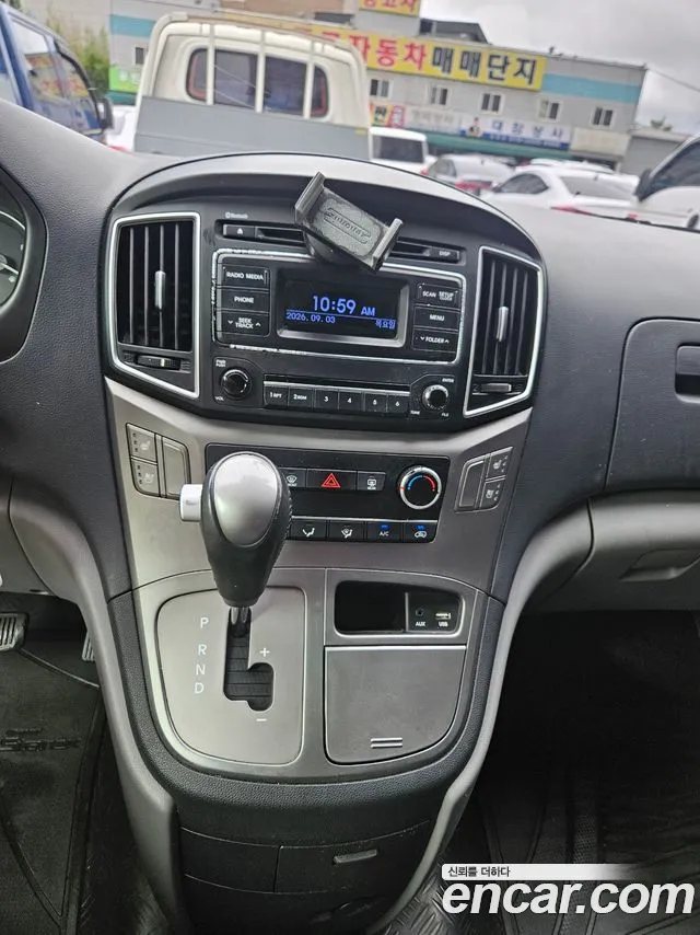 Hyundai Starex 2019 thumb 8
