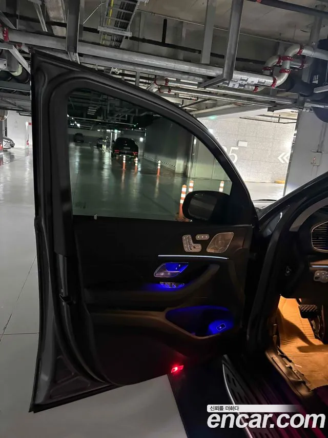 Mercedes-Benz GLE 2026 thumb 12