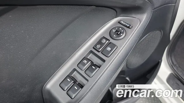 Kia K3 2014 thumb 12