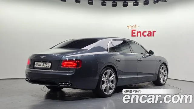 Bentley Flying Spur 2017 thumb 2