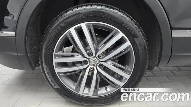 Volkswagen Tiguan 2020 thumb 5
