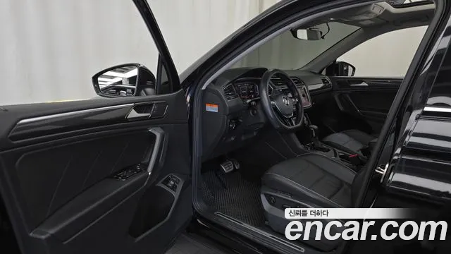 Volkswagen Tiguan 2020 thumb 10