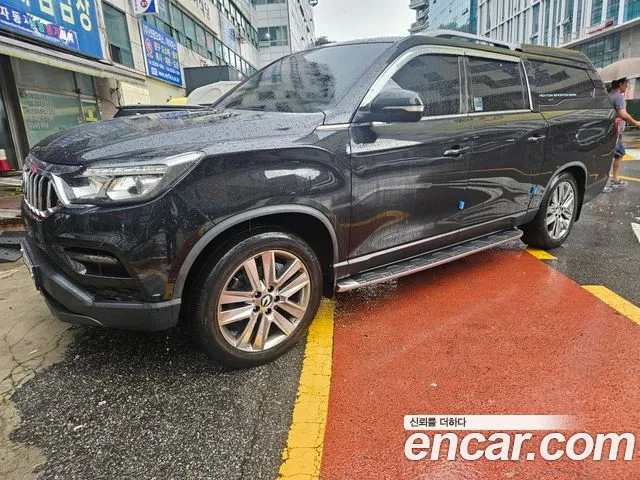 KG_Mobility_Ssangyong Rexton 2019 thumb 2